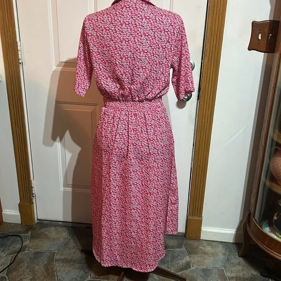 Pink and White Floral Short Sleeve Button Down Tie in the Front Dress Size XL - Picture 5 of 6